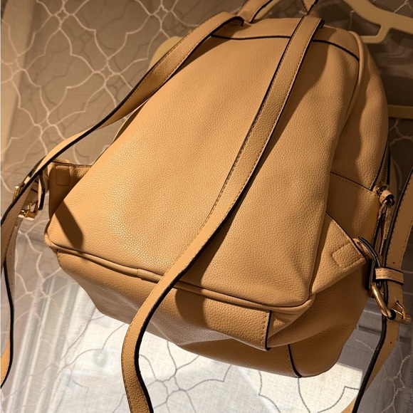 Embroidered Cream Backpack - Picture 3 of 10